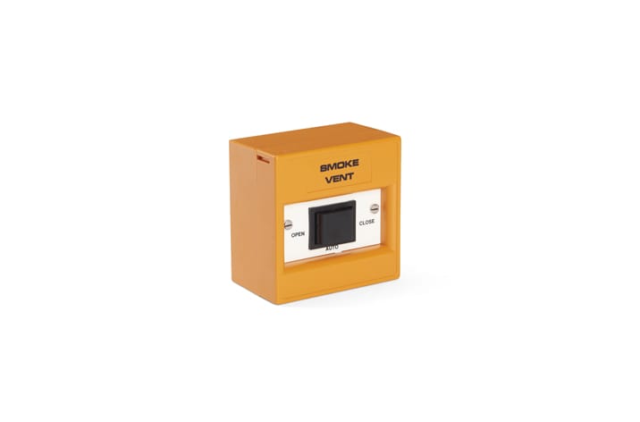 A yellow smoke vent control box with an open/close switch, perfect for integrating into door automation or window actuators systems.